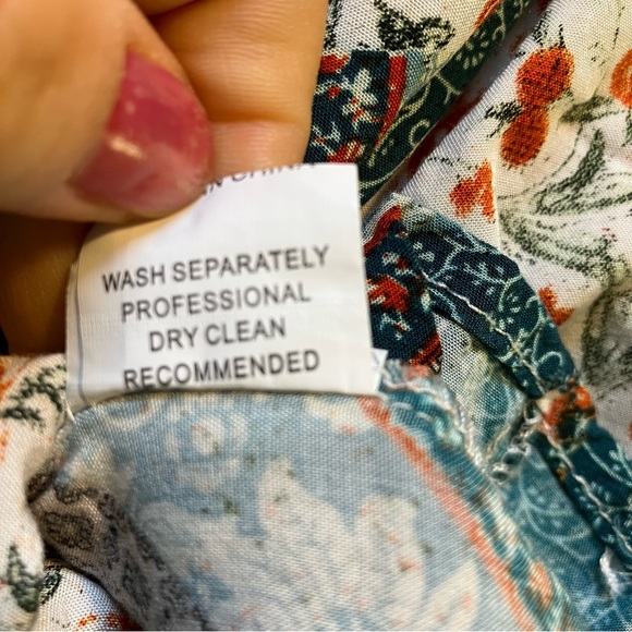 Jaase Handshaped in the Shed colorful floral/paisley balloon sleeve blouse, L - Picture 7 of 7